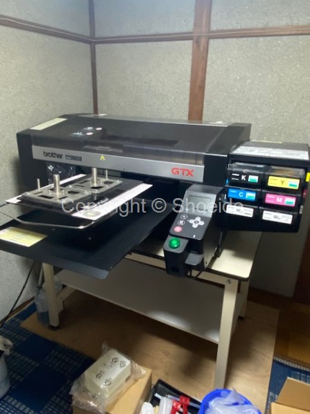 昭栄堂　ウエア工房にて